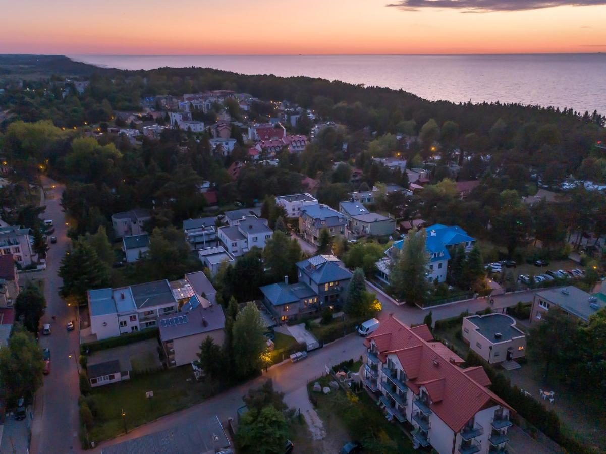 Hotel Farys Jastrzębia Góra Esterno foto
