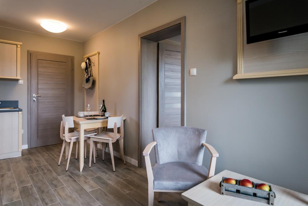 Hotel Farys Jastrzębia Góra Esterno foto