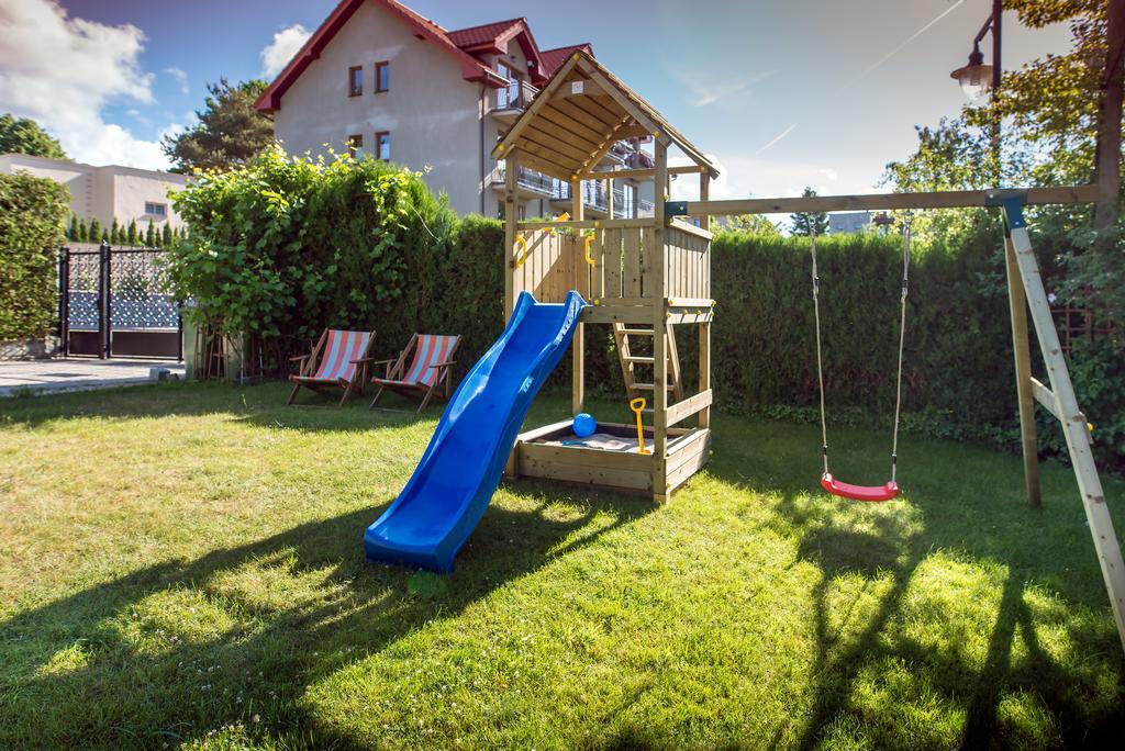 Hotel Farys Jastrzębia Góra Esterno foto
