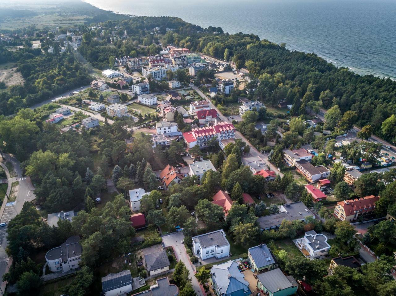 Hotel Farys Jastrzębia Góra Esterno foto