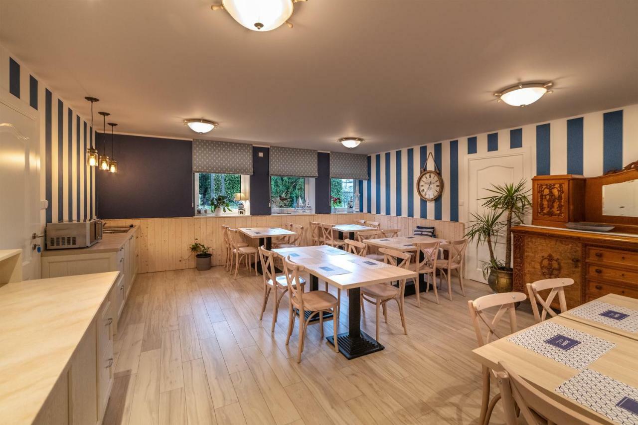 Hotel Farys Jastrzębia Góra Esterno foto